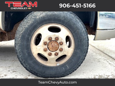 2004 Chevrolet Silverado 3500 HD DRW LS