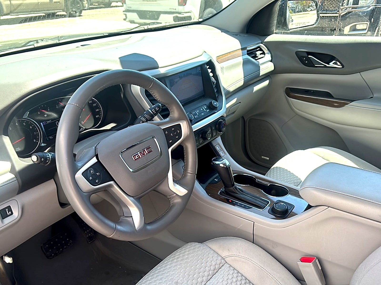2017 GMC Acadia SLE