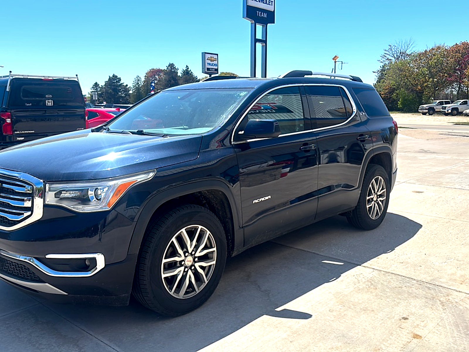 2017 GMC Acadia SLE