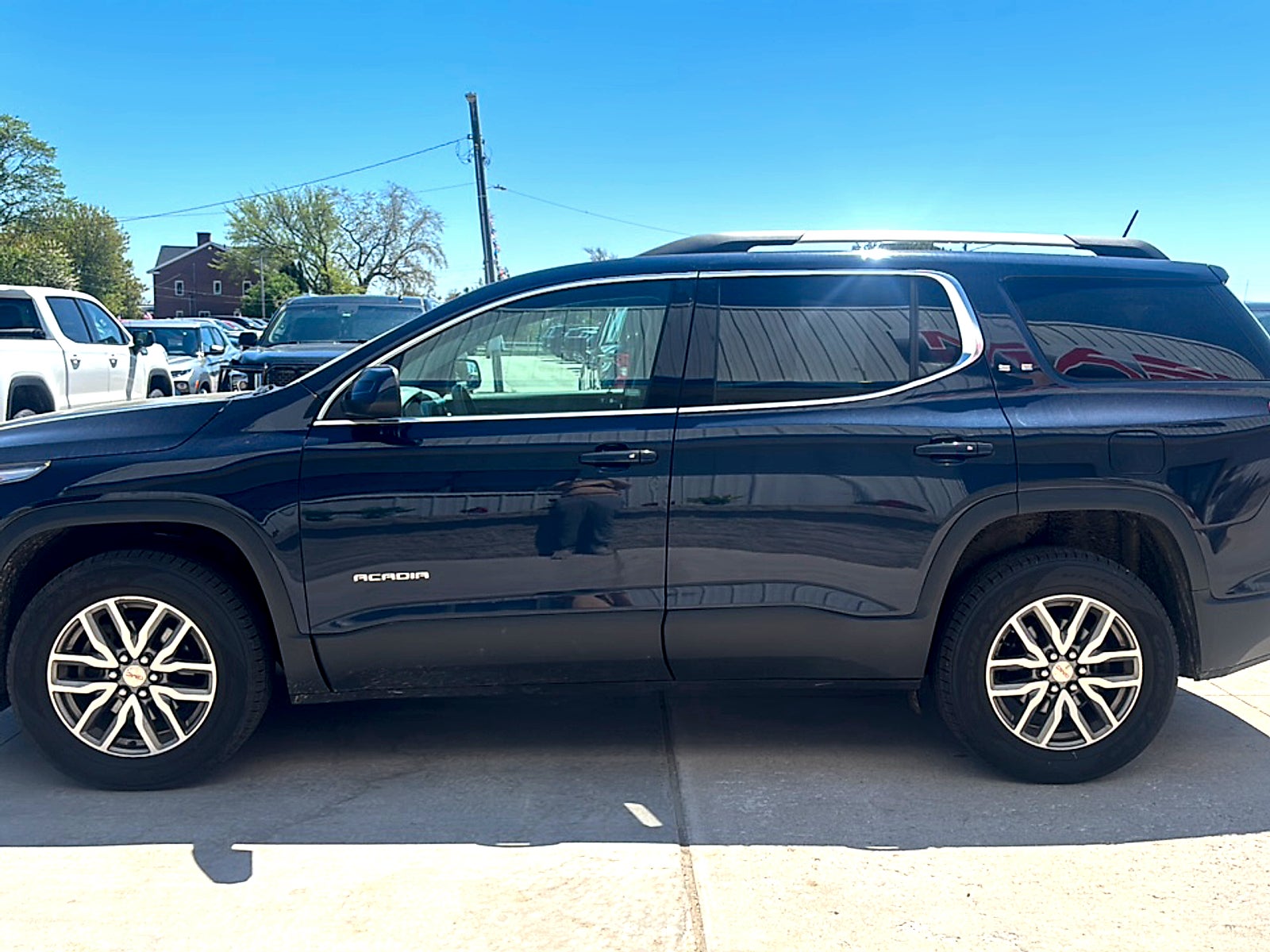 2017 GMC Acadia SLE