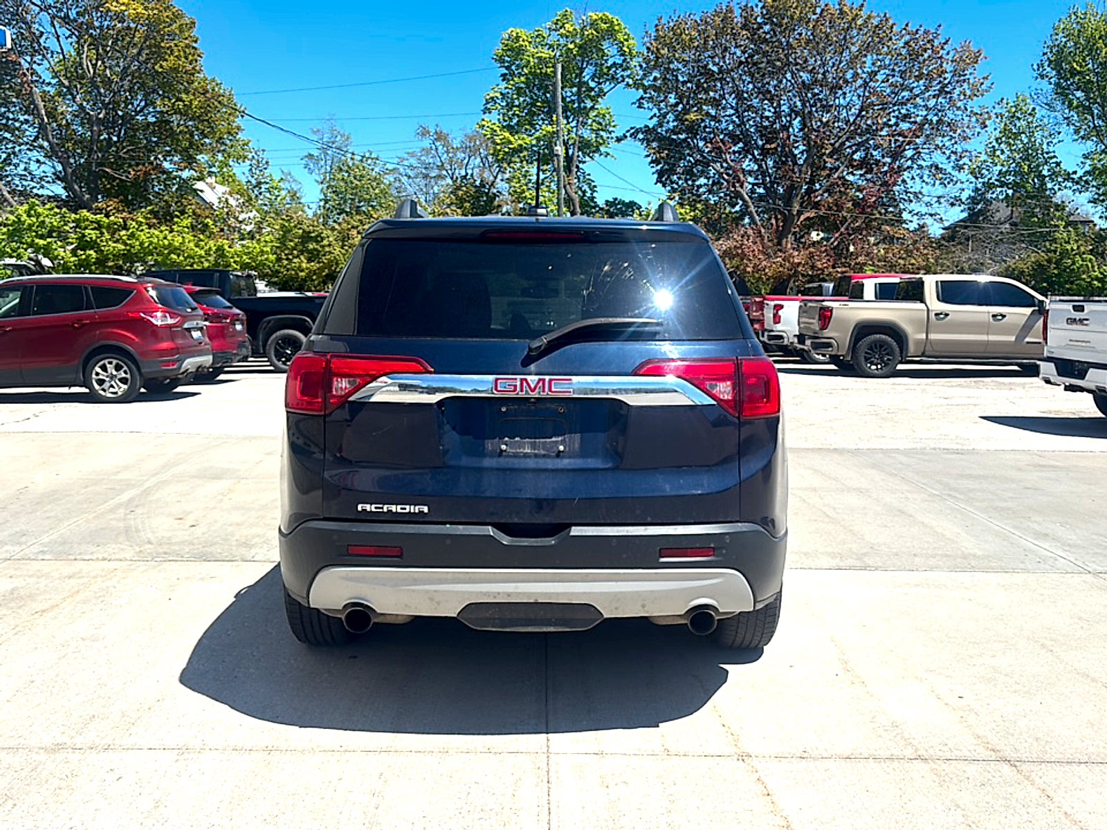 2017 GMC Acadia SLE