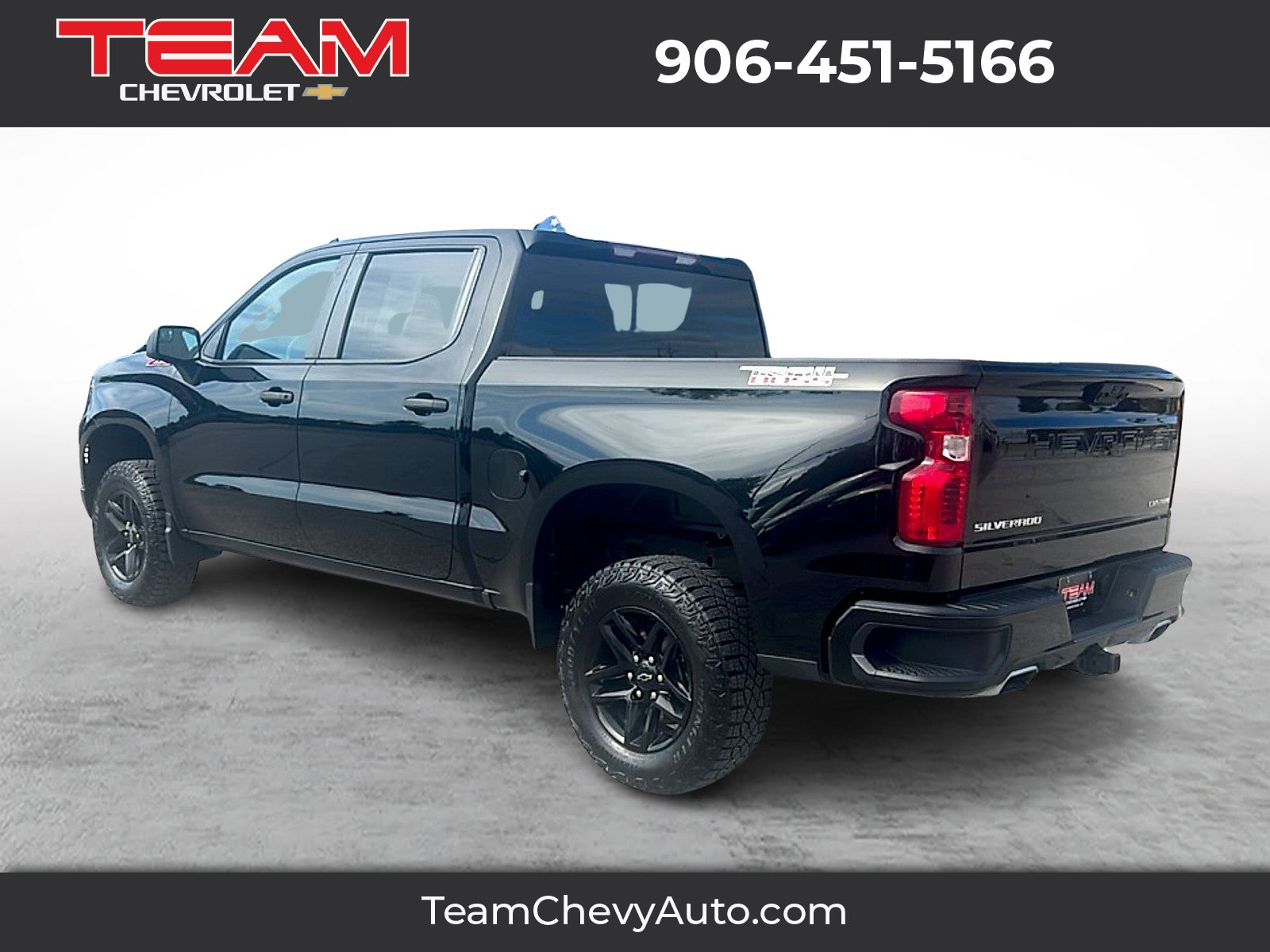 2023 Chevrolet Silverado 1500 Custom Trail Boss